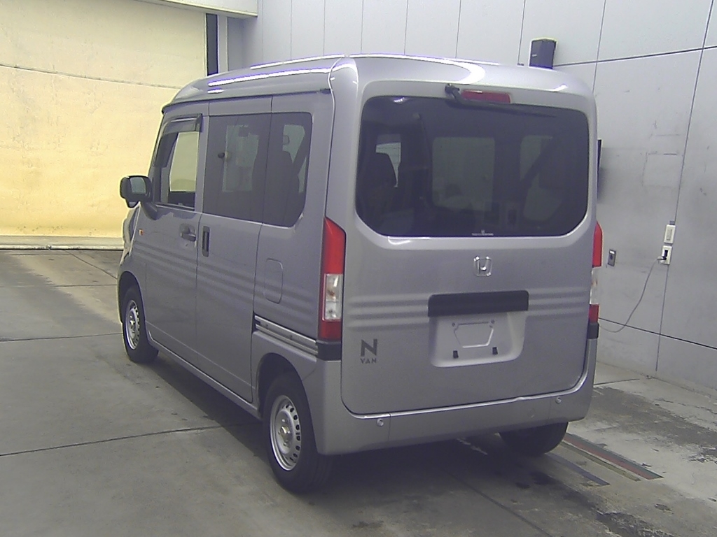 HONDA N-VAN