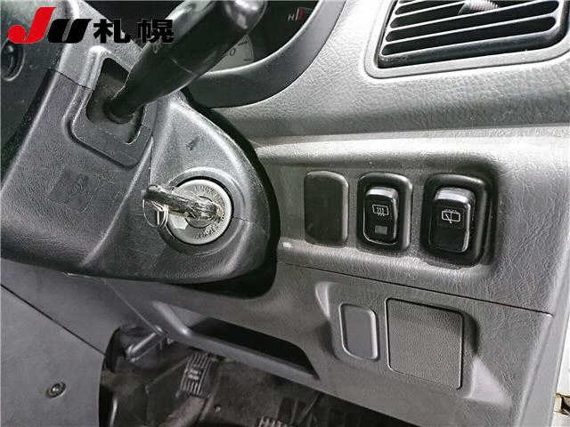 DAIHATSU MAX