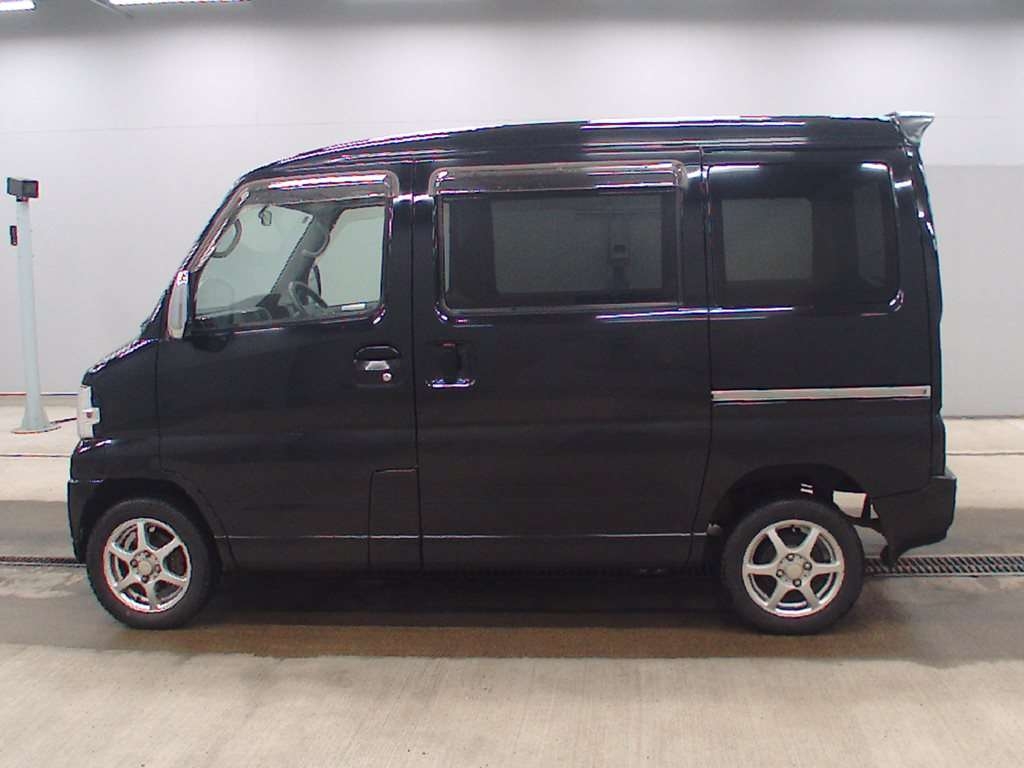 MITSUBISHI TOWN BOX