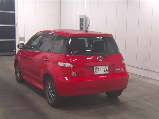 TOYOTA IST