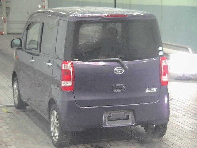 DAIHATSU TANTO EXE