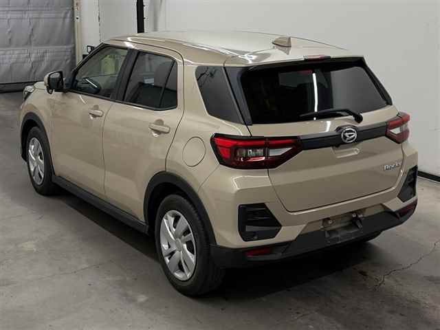 DAIHATSU ROCKY