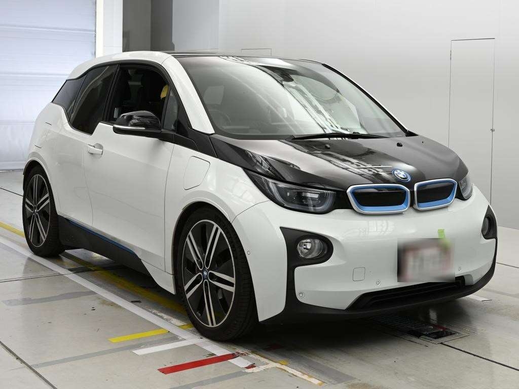 BMW I3