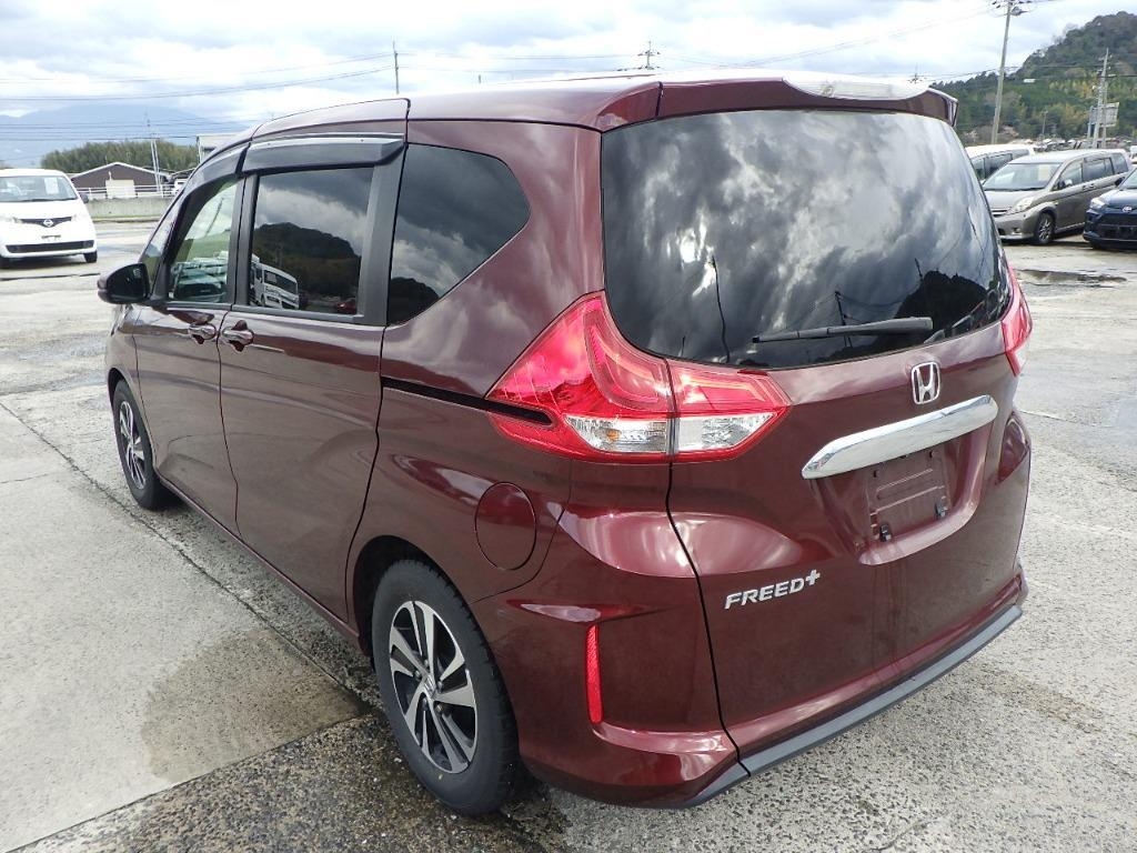 HONDA FREED+