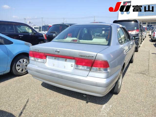 NISSAN SUNNY