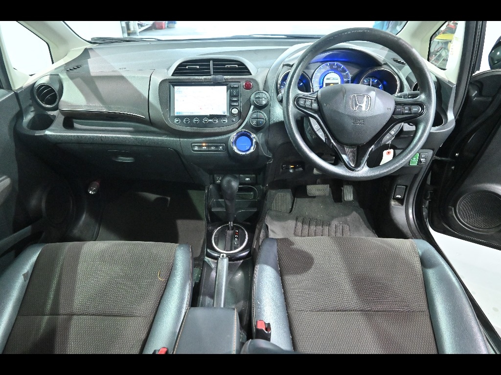 HONDA FIT SHUTTLE