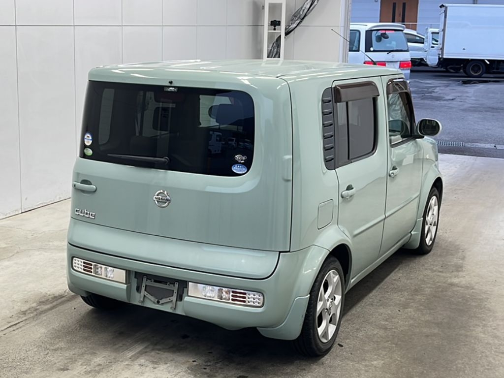 NISSAN CUBE