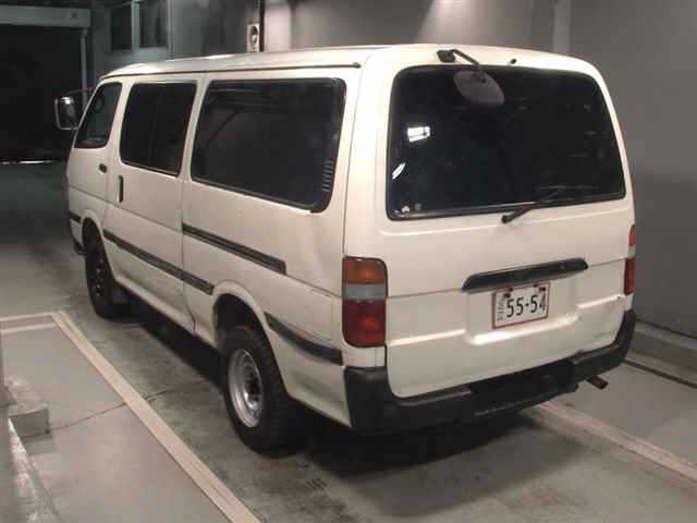 TOYOTA REGIUS ACE