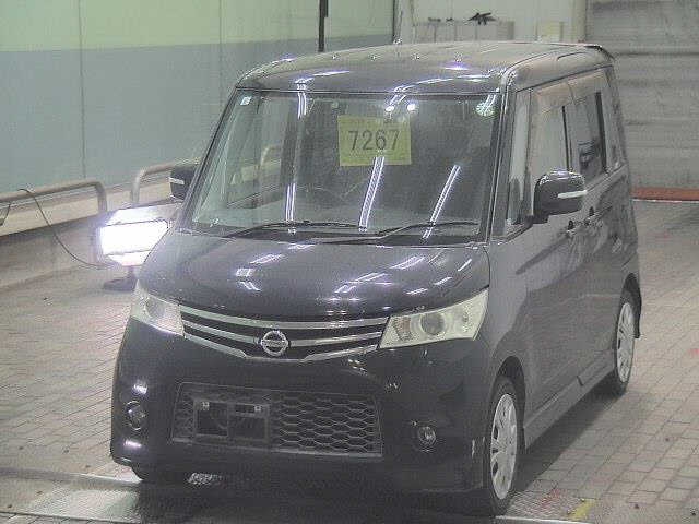 NISSAN ROOX