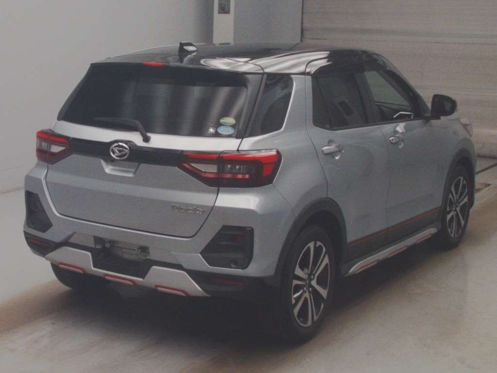DAIHATSU ROCKY