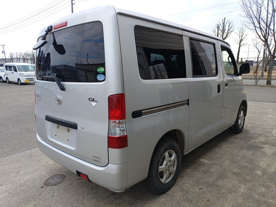 TOYOTA TOWN ACE