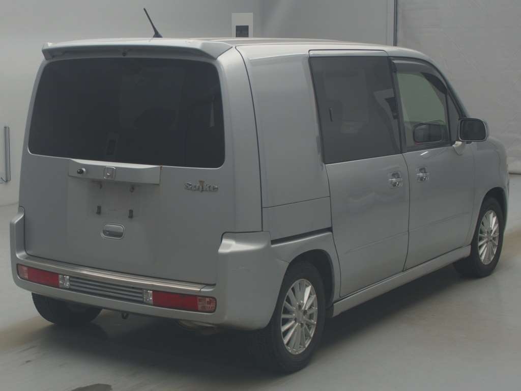 HONDA MOBILIO SPIKE