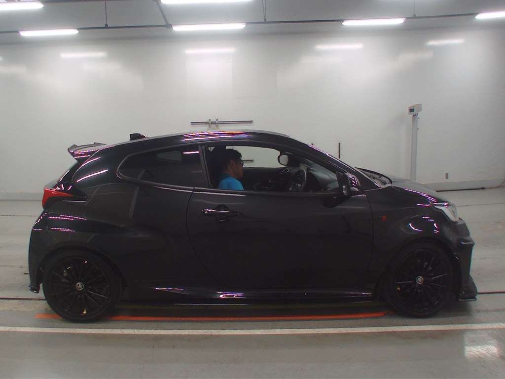 TOYOTA GR YARIS