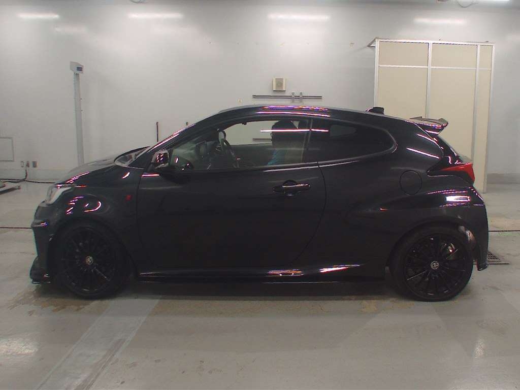 TOYOTA GR YARIS