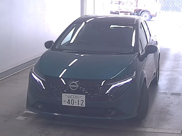 NISSAN AURA