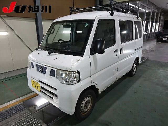 NISSAN NV100 CLIPPER