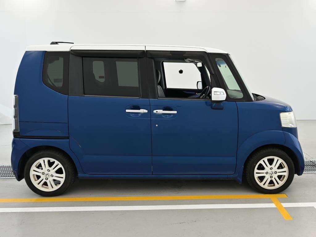 HONDA N-BOX+