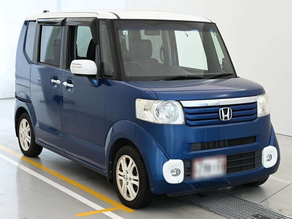 HONDA N-BOX+