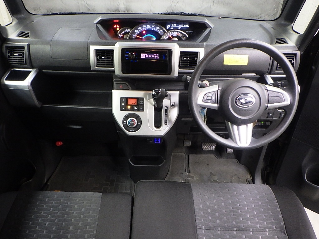 DAIHATSU WAKE
