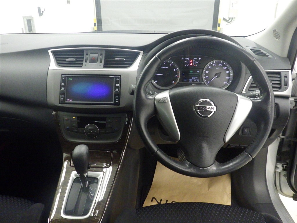 NISSAN SYLPHY