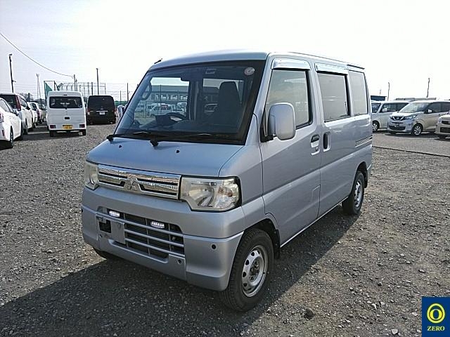 MITSUBISHI MINICAB