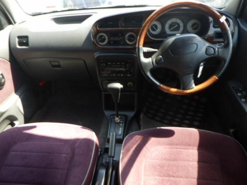 DAIHATSU MIRA GINO