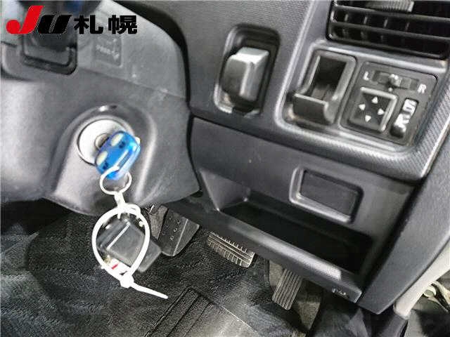MITSUBISHI EK SPORT