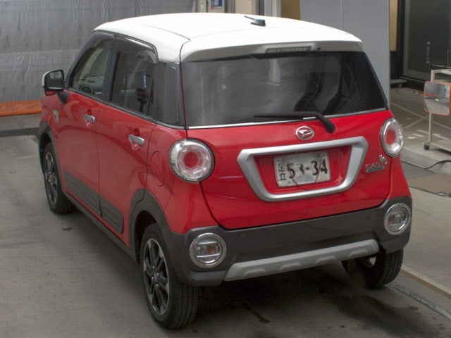 DAIHATSU CAST