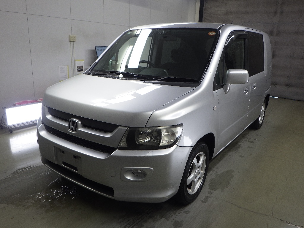 HONDA MOBILIO SPIKE