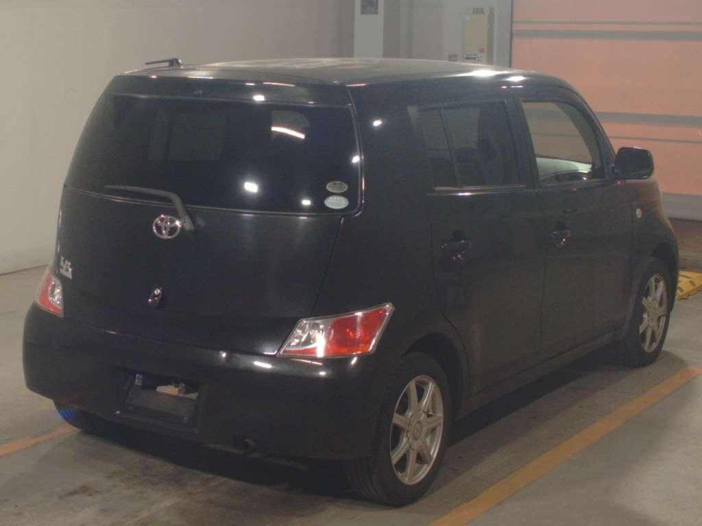 TOYOTA BB