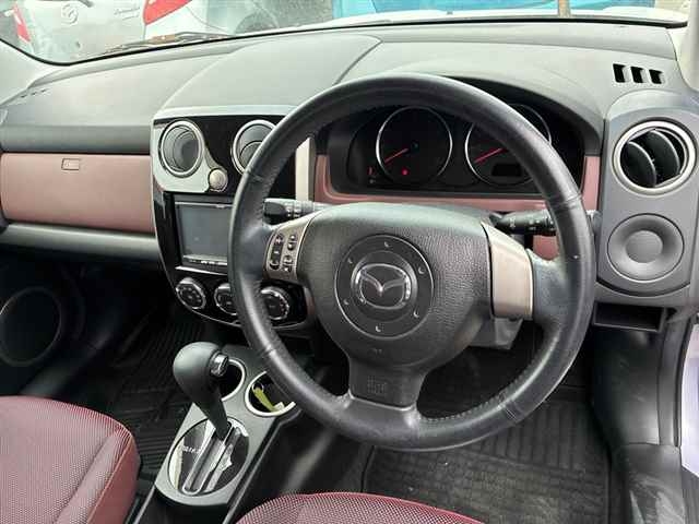 MAZDA VERISA