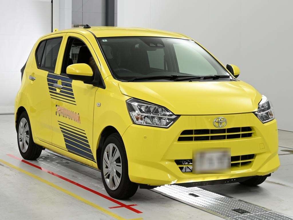 TOYOTA PIXIS EPOCH