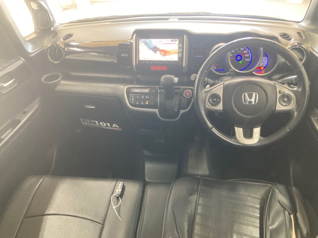 HONDA N-BOX+