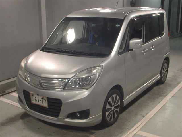 MITSUBISHI DELICA D:2
