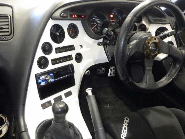 TOYOTA SUPRA