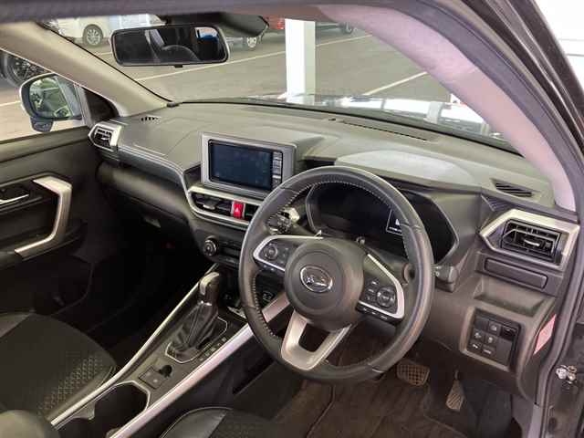 DAIHATSU ROCKY