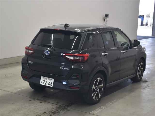 DAIHATSU ROCKY