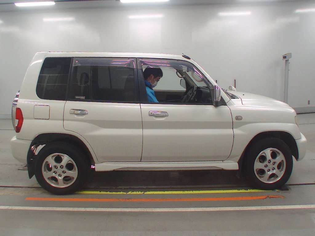 MITSUBISHI PAJERO IO