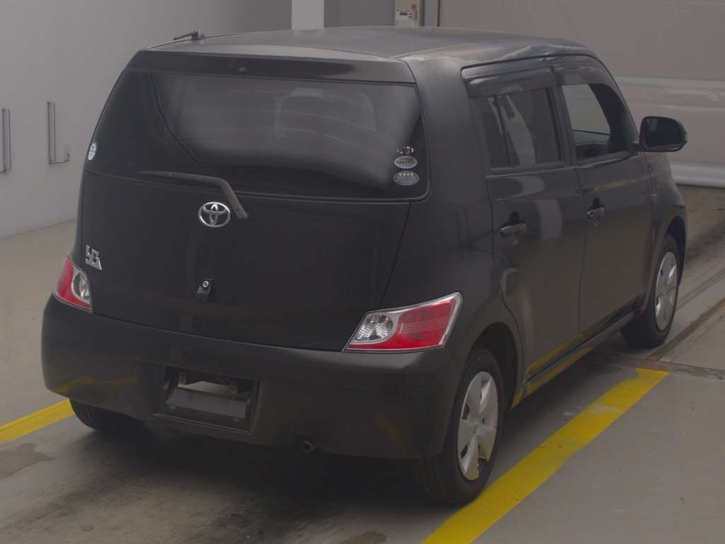 TOYOTA BB