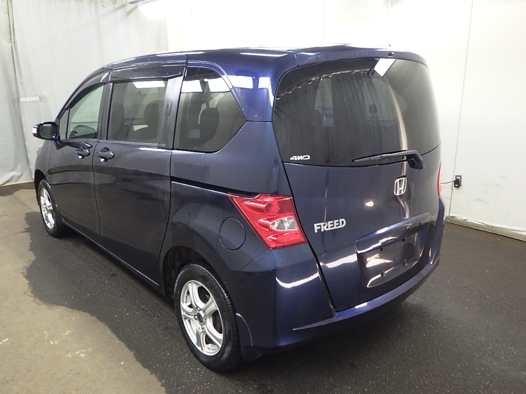 HONDA FREED