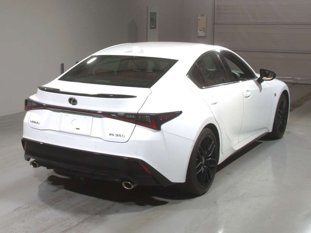 LEXUS IS350