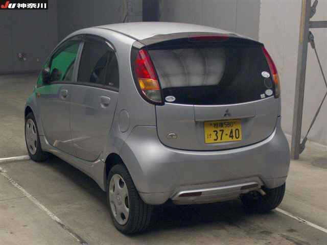 MITSUBISHI I