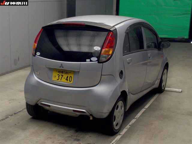 MITSUBISHI I