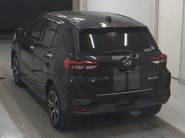 DAIHATSU ROCKY