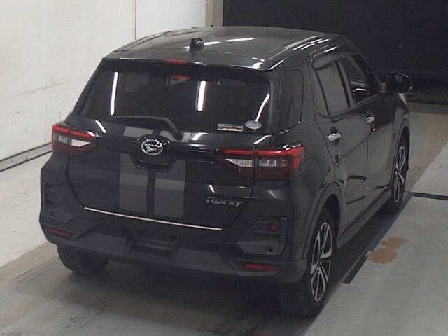DAIHATSU ROCKY