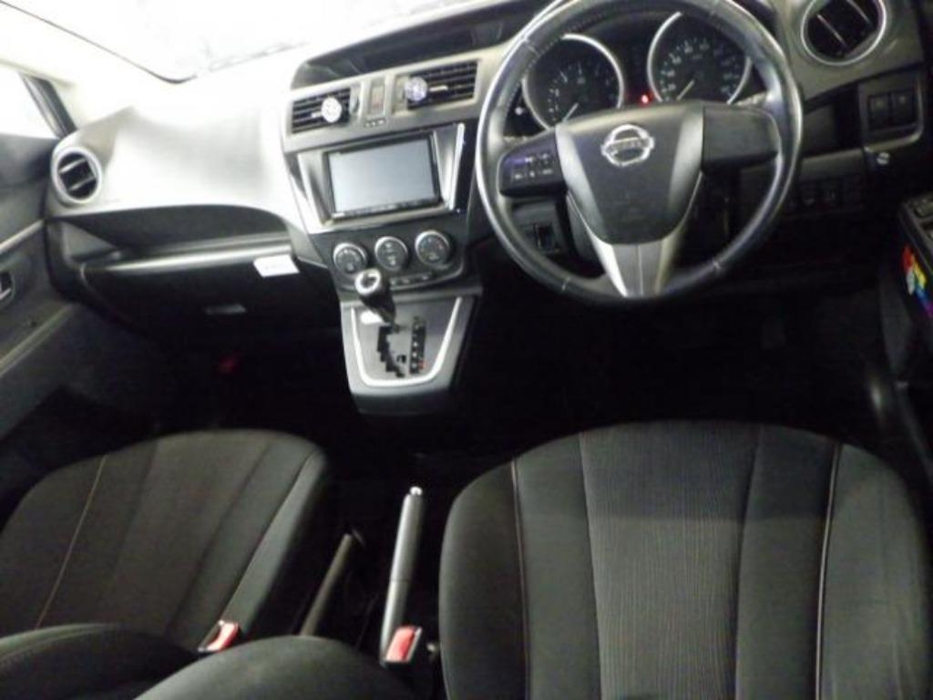 NISSAN LAFESTA