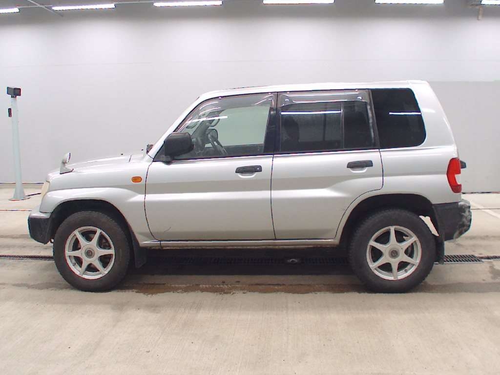 MITSUBISHI PAJERO IO