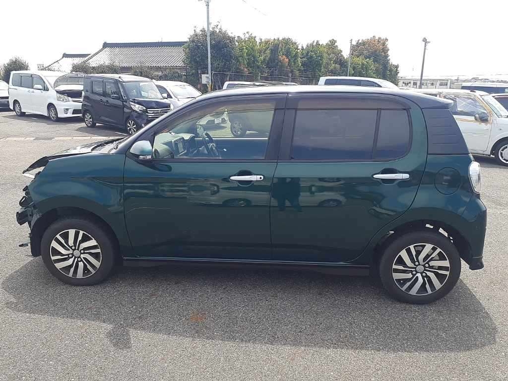 DAIHATSU BOON