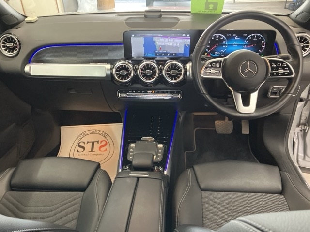 MERCEDES-BENZ GLB-CLASS