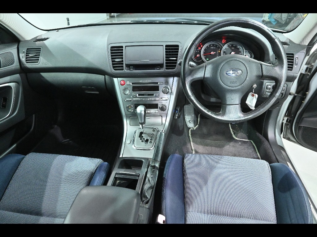 SUBARU LEGACY
